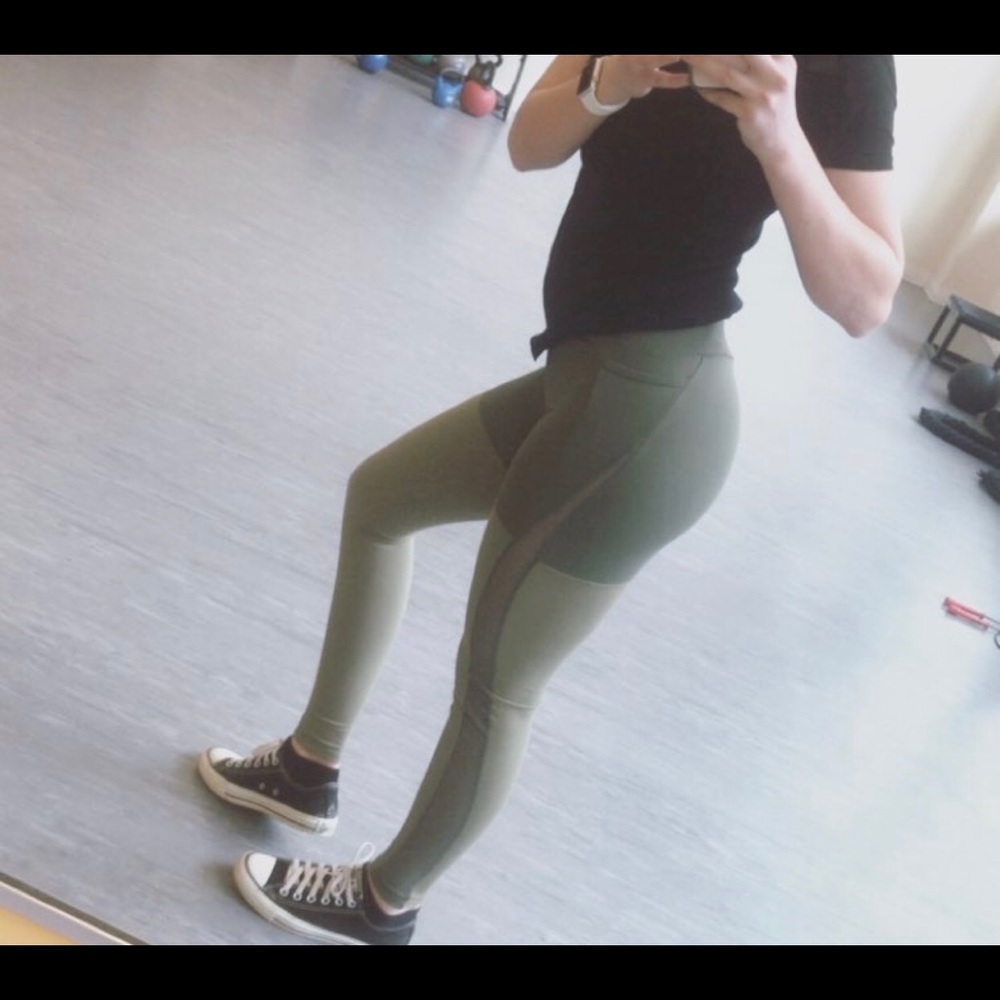 Nikki B Gymshark Dynamic Leggings